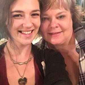 Meet your Posher, Sandra